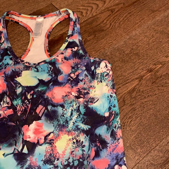 Ivivva (lululemon) tank top - never worn - Picture 3 of 6